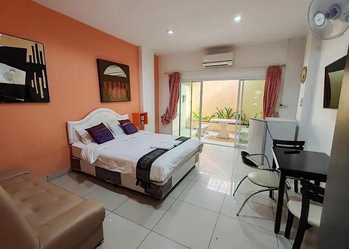 Jomtien Hostel